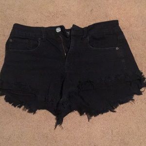 American Eagle Hi-Rise festival shorts